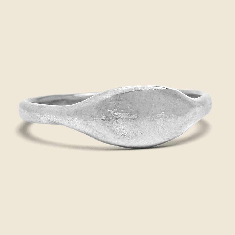 Cassandra Ring - Silver - Amanda Hunt - STAG Provisions - W - Accessories - Ring